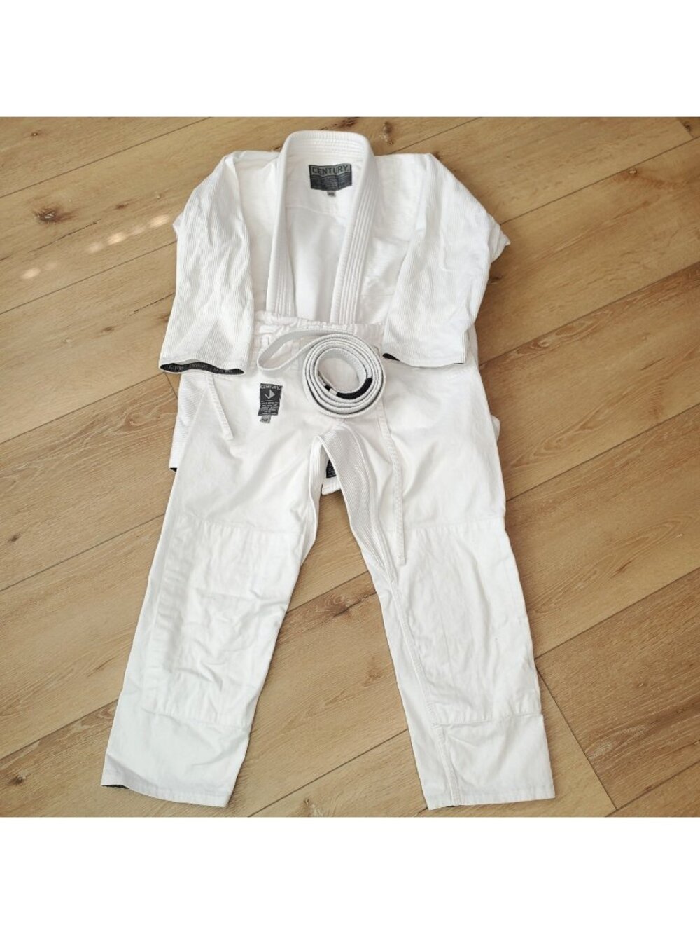 CENTURY KIMONO BJJ JIU JITSU GI TOP Size M 3 Kids Judo Draw String Pants White